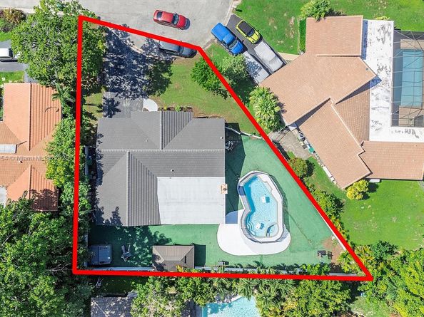 8555 NW 25th Pl, Coral Springs FL 33065