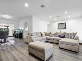 8555 NW 25th Pl, Coral Springs FL 33065