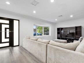 8555 NW 25th Pl, Coral Springs FL 33065