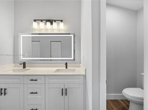 3835 Lombardy St, Hollywood FL 33021
