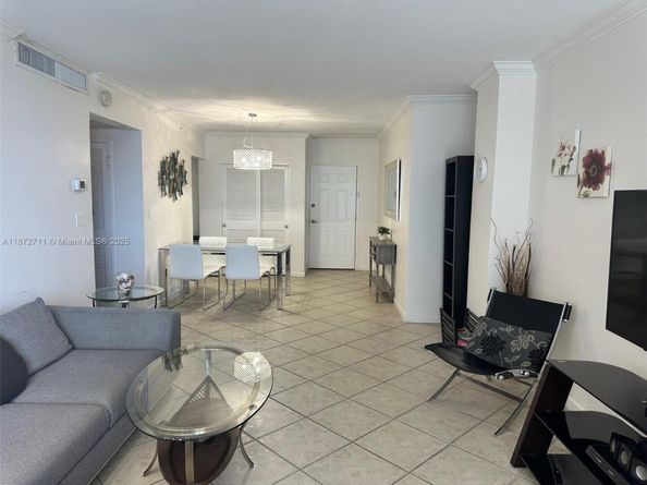 2501 S Ocean Dr 1418, Hollywood FL 33019