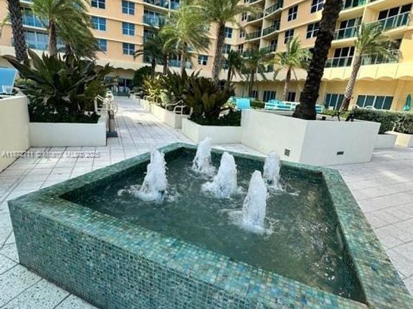 2501 S Ocean Dr 1418, Hollywood FL 33019
