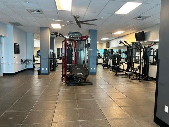 2501 S Ocean Dr 1418, Hollywood FL 33019