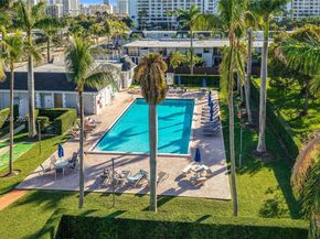 2412 NE 11th St 160, Hallandale Beach FL 33009