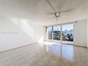 2412 NE 11th St 160, Hallandale Beach FL 33009
