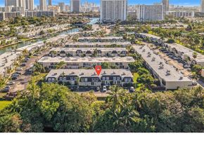 2412 NE 11th St 160, Hallandale Beach FL 33009