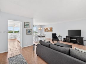 3210 SE 10th St 6B, Pompano Beach FL 33062