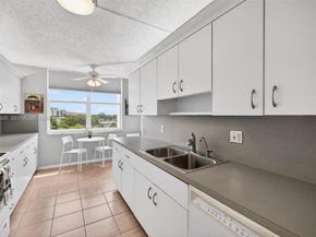 3210 SE 10th St 6B, Pompano Beach FL 33062