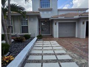 19179 S Gardenia Ave, Weston FL 33332
