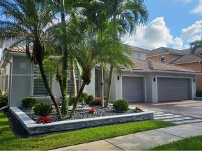 19179 S Gardenia Ave, Weston FL 33332