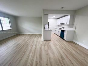 2002 Granada Dr J3, Coconut Creek FL 33066