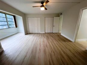2002 Granada Dr J3, Coconut Creek FL 33066