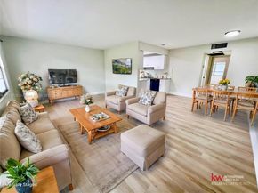 2002 Granada Dr J3, Coconut Creek FL 33066