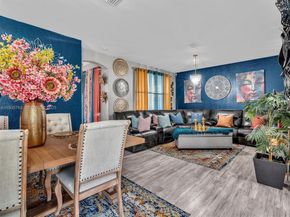 2027 SE 12th St, Homestead FL 33035