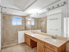 100 S Birch Rd 906B, Fort Lauderdale FL 33316