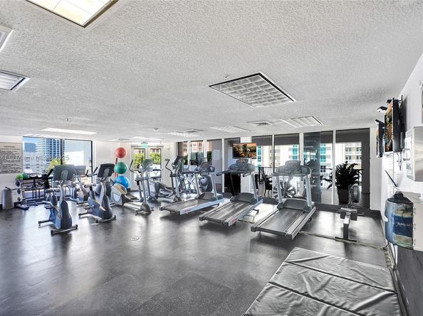 100 S Birch Rd 906B, Fort Lauderdale FL 33316