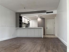 2312 S Cypress Bend Dr 107, Pompano Beach FL 33069