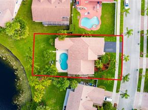 1171 Laguna Springs Dr, Weston FL 33326