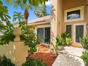 1171 Laguna Springs Dr, Weston FL 33326