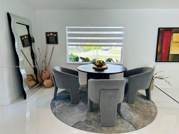 1940 NE 186th Dr, North Miami Beach FL 33179