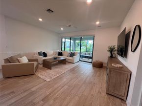 2814 Primrose Pl, Oakland Park FL 33309