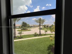 2814 Primrose Pl, Oakland Park FL 33309