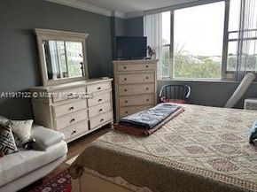 4001 Hillcrest Dr 416, Hollywood FL 33021