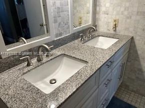 4001 Hillcrest Dr 416, Hollywood FL 33021