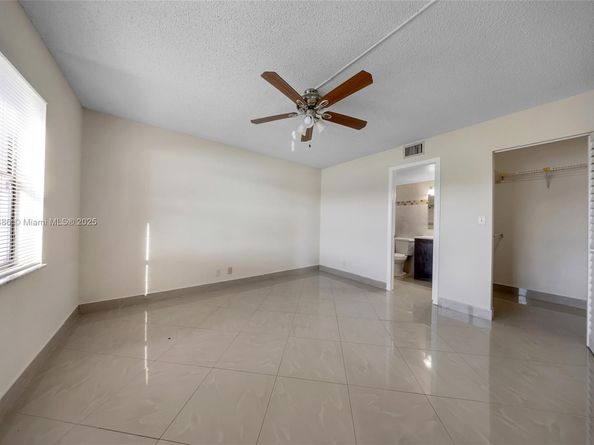 Undisclosed Address #A11905486, Sunrise FL 33351