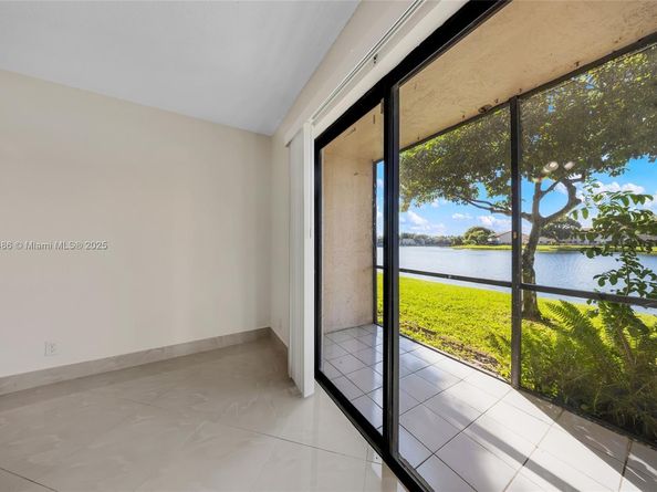 Undisclosed Address #A11905486, Sunrise FL 33351