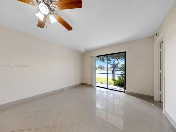 Undisclosed Address #A11905486, Sunrise FL 33351