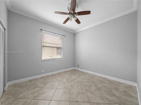 1154 NW 183rd Ter, Pembroke Pines FL 33029