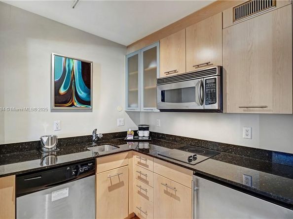 2670 E Sunrise Blvd 521, Fort Lauderdale FL 33304