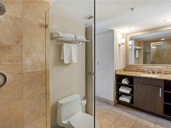 2670 E Sunrise Blvd 521, Fort Lauderdale FL 33304