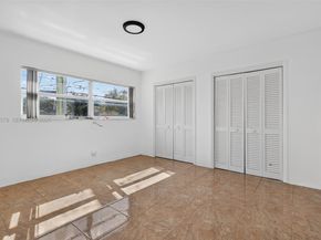 1958 Monroe St 206, Hollywood FL 33020