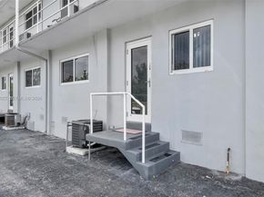 600 Layne Blvd 126, Hallandale Beach FL 33009
