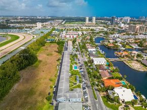 600 Layne Blvd 126, Hallandale Beach FL 33009