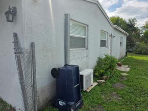 22310 SW 114th Ct, Miami FL 33170