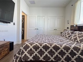 2805 NW 180th St, Miami Gardens FL 33056