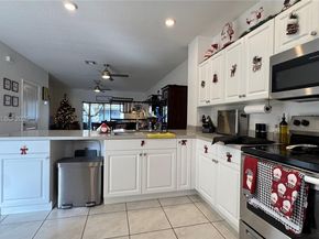 2805 NW 180th St, Miami Gardens FL 33056