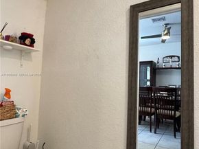 2805 NW 180th St, Miami Gardens FL 33056