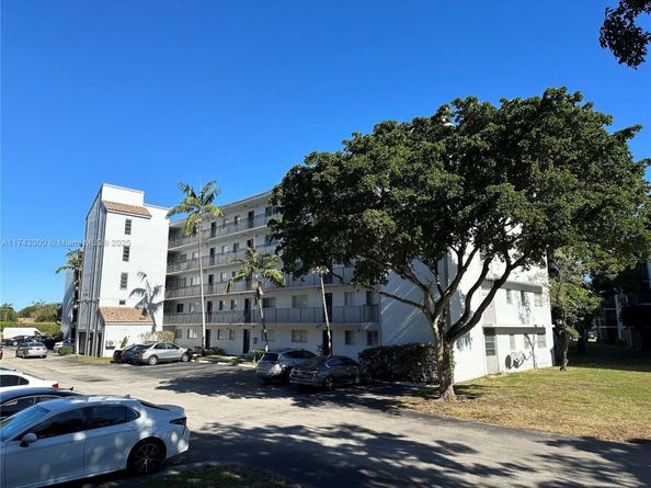 8750 N Sherman Cir 102, Miramar FL 33025