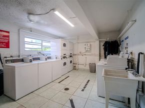 1331 Lincoln Rd 804, Miami Beach FL 33139