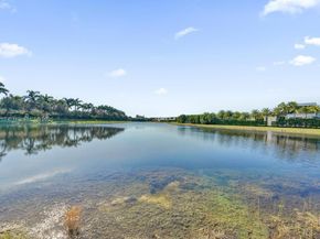 174 Riviera Cir 274, Weston FL 33326