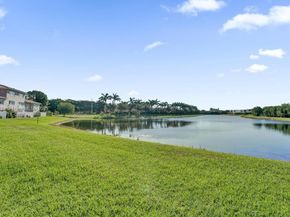 174 Riviera Cir 274, Weston FL 33326