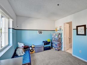 174 Riviera Cir 274, Weston FL 33326