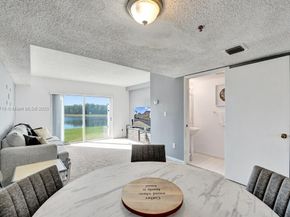 174 Riviera Cir 274, Weston FL 33326
