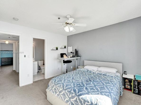 174 Riviera Cir 274, Weston FL 33326