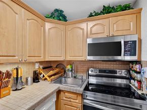 444 SW 4th St 105, Miami FL 33130