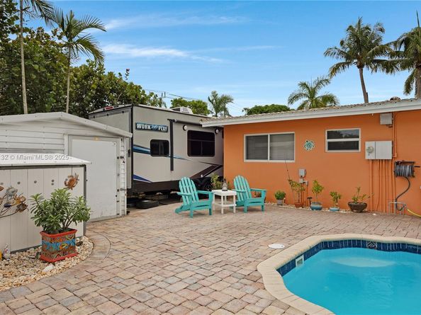2248 SW 34th Way, Fort Lauderdale FL 33312